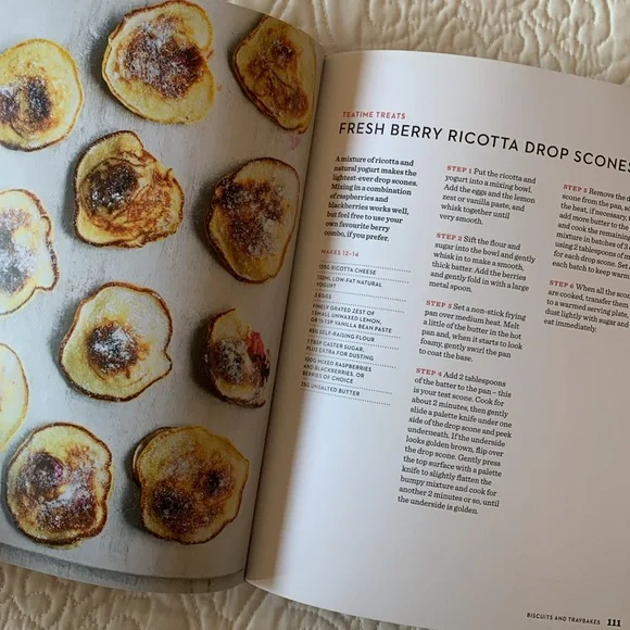 The Great British Bake Off Cookbook - Get Baking - Picture 3 of 5